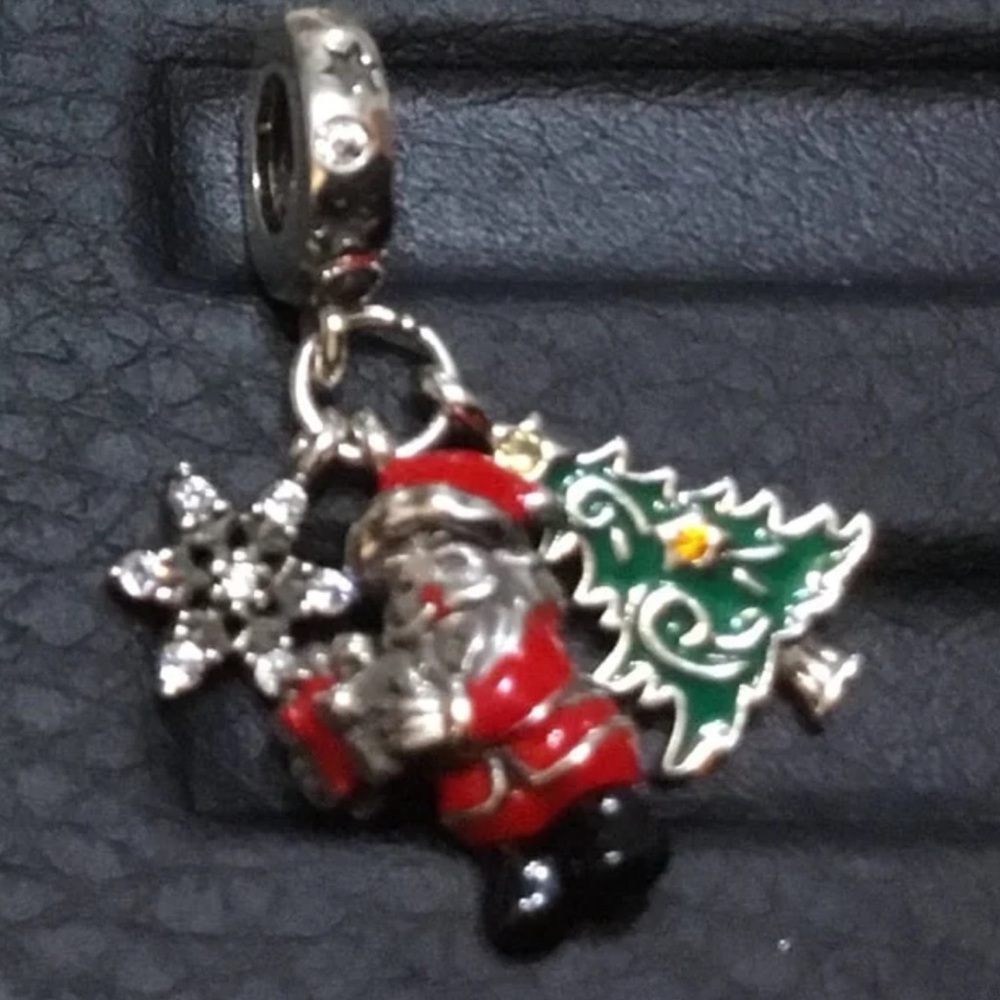 Christmas Collection Santa Charm Pandora Style - Picture 2 of 2
